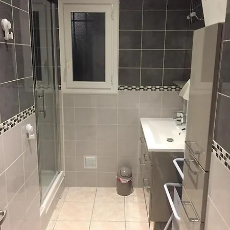 L'augustemile Au Bord De L'eau Дом отдыха Ла-Транш-сюр-Мер