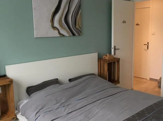 L'augustemile Au Bord De L'eau Tatil Evi *