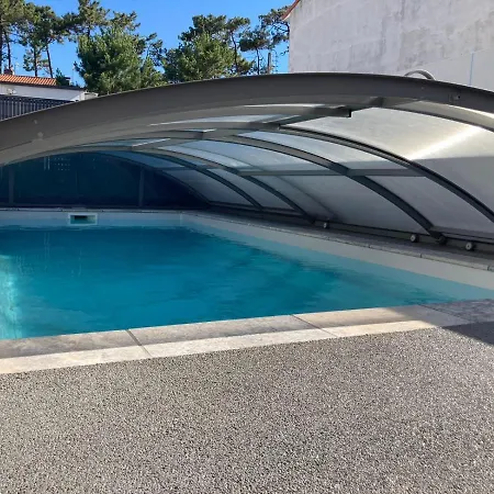 Casa de Férias L'augustemile Au Bord De L'eau *