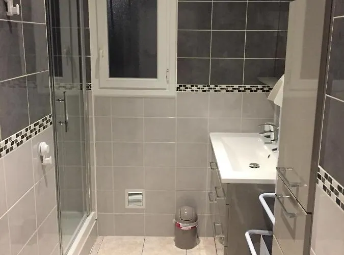 L'augustemile Au Bord De L'eau بيت للعطل لا ترانش سور مير